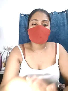 Red Love 1 online show from March 2026 06:31:01 PM