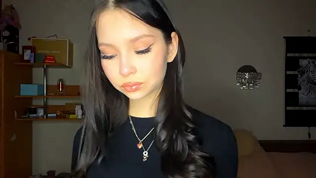 EmmaJonse online show from December 2025 11:11:01 AM