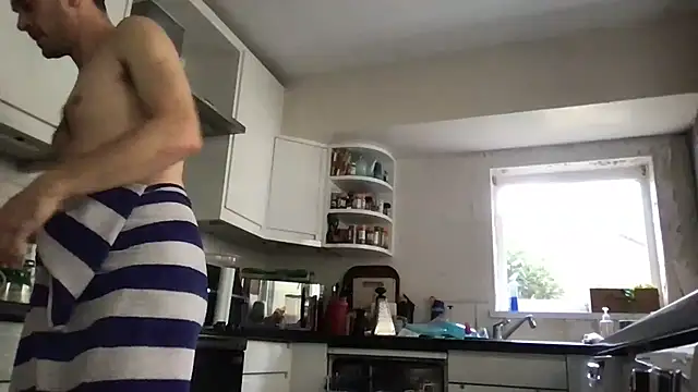 Snapshot of boyinsocks chatting on November 2025 08:58:02 AM boyinsocks online show from November 2025 08:58:02 AM