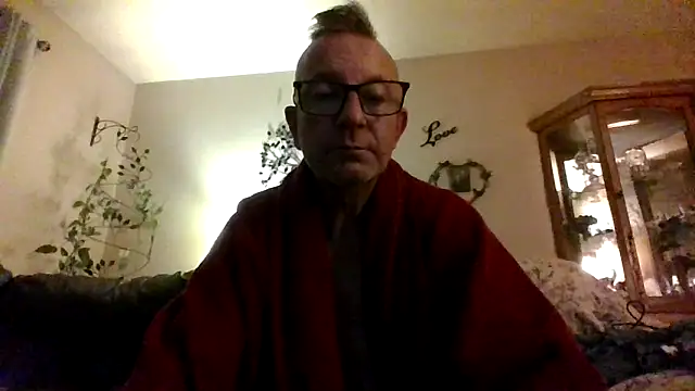 Snapshot of longsmooth4u chatting on May 2026 11:06:01 AM longsmooth4u online show from May 2026 11:06:01 AM
