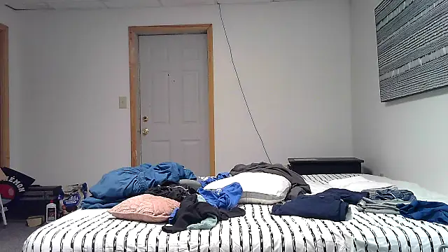 Snapshot of Redheadstud chatting on November 2025 04:05:02 AM Redheadstud online show from November 2025 04:05:02 AM