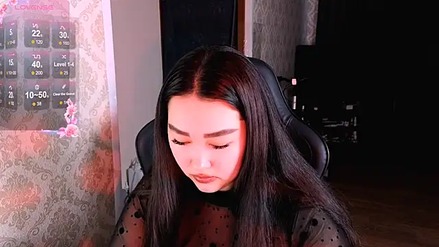 Emma Uilson online show from December 2025 09:33:02 AM