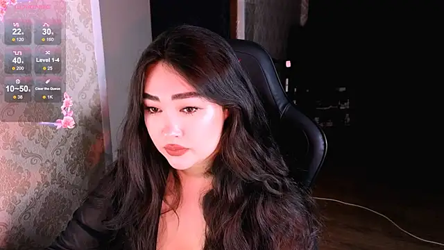 Emma Uilson online show from April 2026 10:38:02 PM