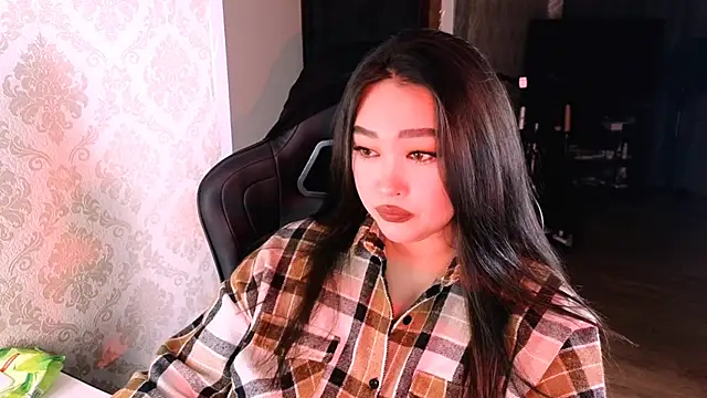 Emma Uilson online show from December 2025 01:33:01 AM