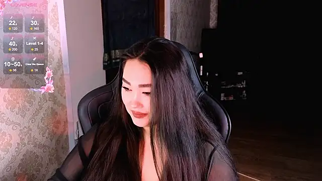 Emma Uilson online show from March 2026 06:15:02 PM