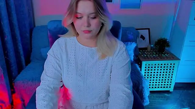 LouiseMous online show from December 2025 10:09:01 PM