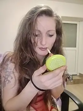 CrazyMaya39 online show from April 2026 10:27:02 PM