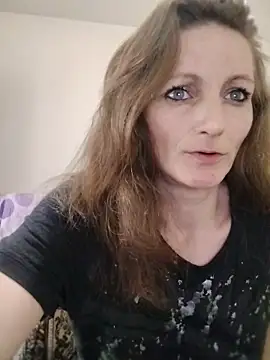 CrazyMaya39 online show from April 2026 11:17:02 AM