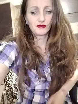 CrazyMaya39 online show from May 2026 10:15:01 PM