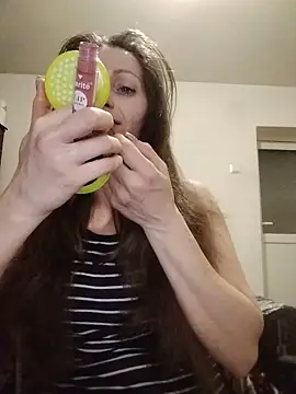 CrazyMaya39 online show from February 2026 11:04:02 PM