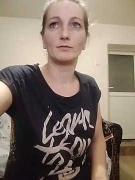 CrazyMaya39 online show from February 2026 01:35:02 AM