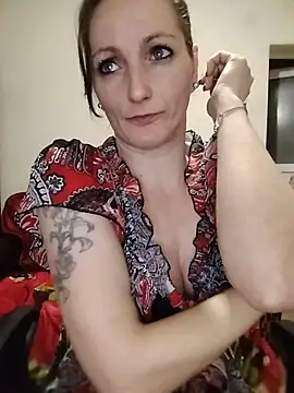 CrazyMaya39 online show from April 2026 10:03:01 PM