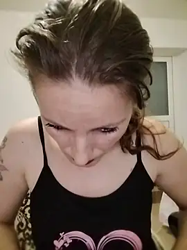 CrazyMaya39 online show from May 2026 09:21:02 PM