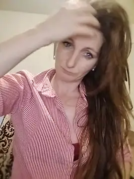 CrazyMaya39 online show from May 2026 09:10:02 PM
