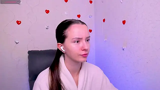 Snapshot of BellaVelure6767 chatting on June 2026 02:20:02 AM BellaVelure6767 online show from June 2026 02:20:02 AM