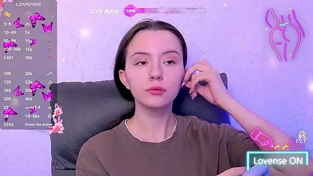 BellaVelure6767 online show from May 2026 02:42:01 AM