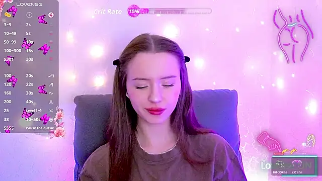 BellaVelure6767 online show from March 2026 10:48:02 PM