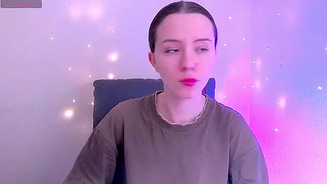 BellaVelure6767 online show from March 2026 01:06:01 AM