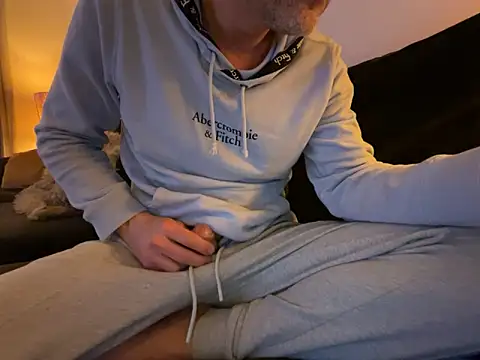 Brandonn1989amateur online show from February 2026 09:36:02 PM