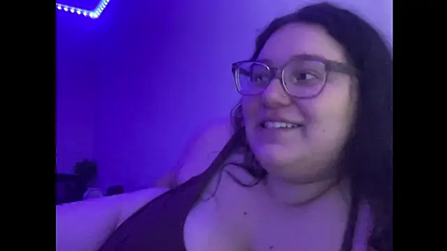 Snapshot of cherryacidxo chatting on November 2025 04:11:01 PM cherryacidxo online show from November 2025 04:11:01 PM