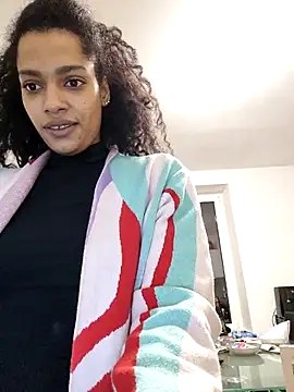 Snapshot of chanell95 chatting on November 2025 10:04:02 AM chanell95 online show from November 2025 10:04:02 AM