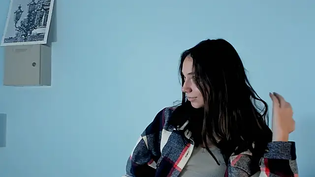 Snapshot of MildredCajigas chatting on November 2025 08:40:01 AM MildredCajigas online show from November 2025 08:40:01 AM