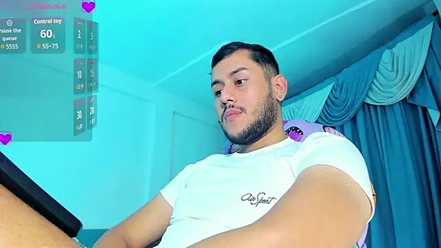Latino Hot Boy online show from December 2025 04:50:02 AM