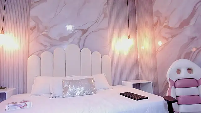 arietta skinny online show from January 2026 07:28:02 PM