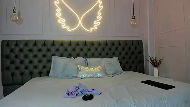 arietta skinny online show from February 2026 11:54:02 AM