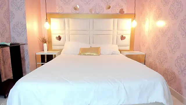 arietta skinny online show from February 2026 07:47:01 PM