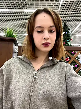 hani obsessed online show from December 2025 10:26:01 AM