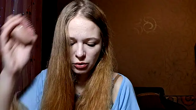 RomonaBustad online show from December 2025 06:12:02 AM