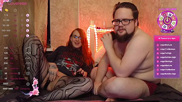 Snapshot of SW_Dianka chatting on December 2025 04:35:02 PM SW Dianka online show from December 2025 04:35:02 PM