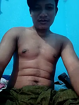 Ayetun008 online show from February 2026 05:33:01 PM