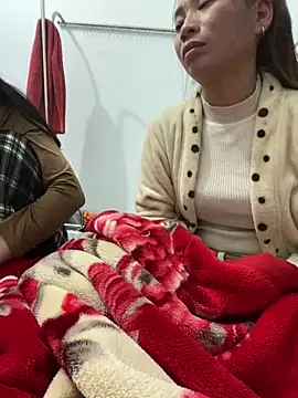 pitty mymi online show from November 2025 12:44:02 AM