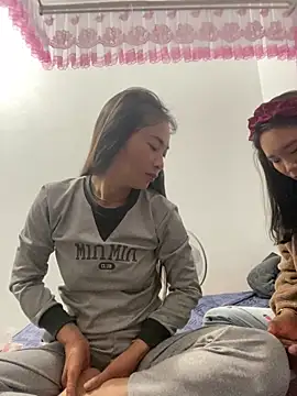 pitty mymi online show from March 2026 06:33:01 PM