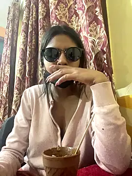 sexyayeshadesi online show from December 2025 06:09:01 PM