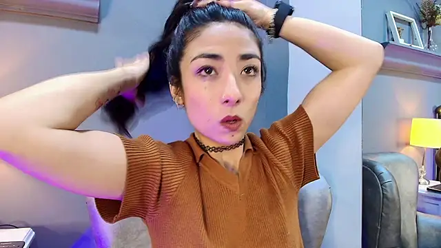 AmbarOishi   online show from March 2026 03:26:02 PM