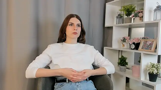 Snapshot of LavoneHerald chatting on November 2025 01:27:02 PM LavoneHerald online show from November 2025 01:27:02 PM