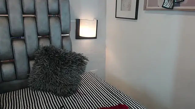 Snapshot of Channel_Mills chatting on April 2026 12:37:01 AM Channel Mills online show from April 2026 12:37:01 AM