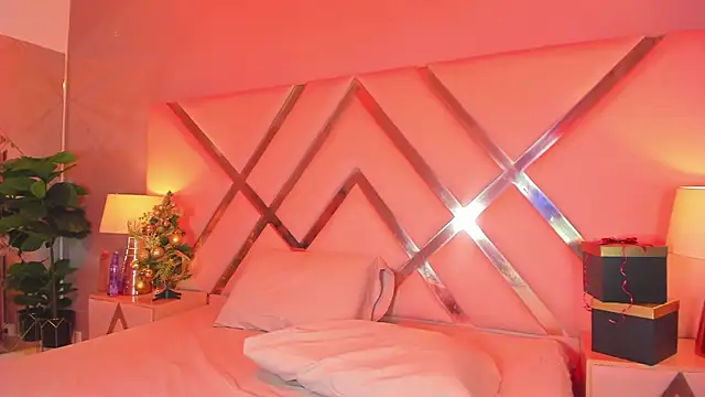 Samantha Bale online show from December 2025 11:53:02 AM