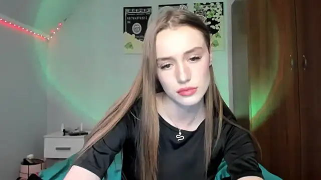 tinyglow online show from May 2026 10:41:01 PM