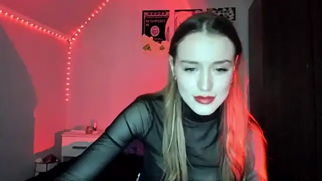 tinyglow online show from March 2026 07:43:02 PM