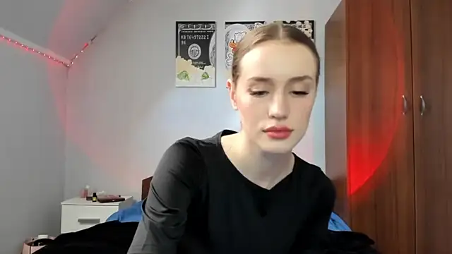 tinyglow online show from April 2026 02:36:02 PM