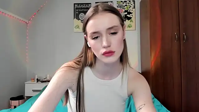 tinyglow online show from February 2026 05:43:01 PM