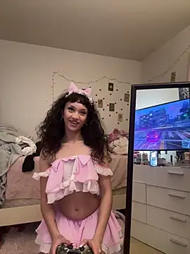 Snapshot of Binaxox chatting on November 2025 01:31:02 AM Binaxox online show from November 2025 01:31:02 AM