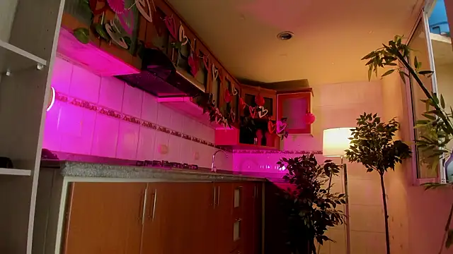 aghata jackson  online show from March 2026 10:15:02 PM