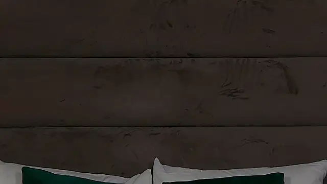 SelenaKys online show from November 2025 06:01:01 AM