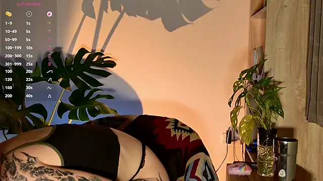 jane-booblegum online show from April 2026 10:00:01 PM