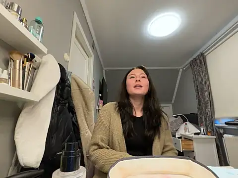 Lockig online show from November 2025 01:55:02 PM